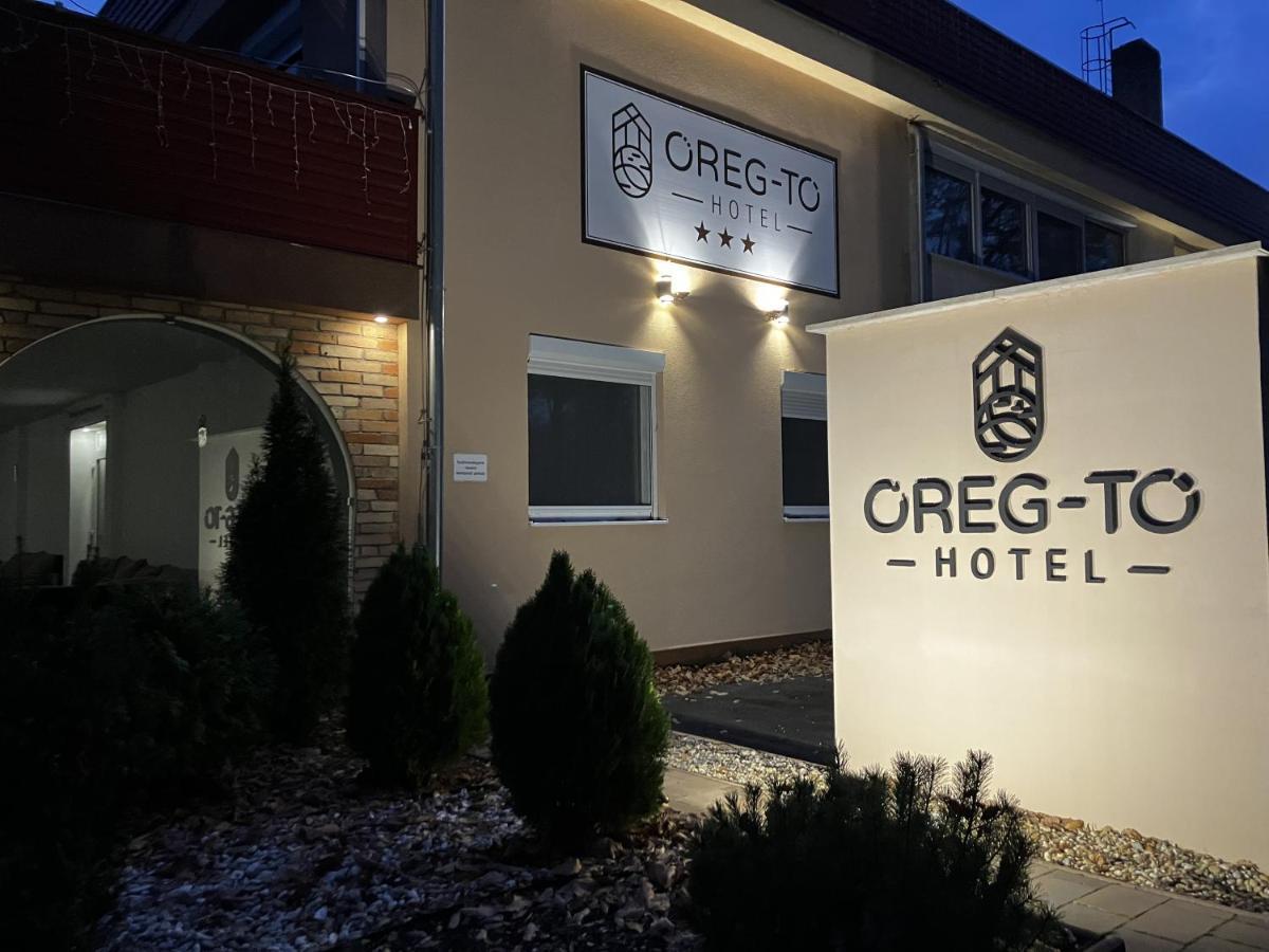 Oereg-To Youth Hostel Тата Екстериор снимка